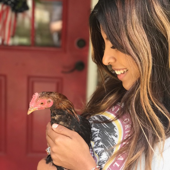 Meet your Posher, •{Zoe}• - Picture 3 of 7